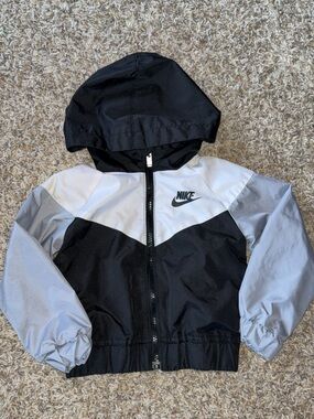 Nike Toddler Windbreaker Jacket 2T Black Gray White Hooded Full Zip